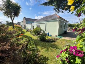 Photo 8- click for photo gallery